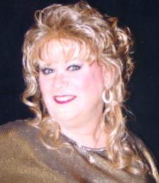 Vicki Rene - Drag Queen Icon